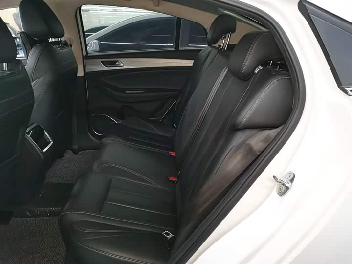 Фото 17 - Chery Omoda S5 (Arrizo 5 Plus)