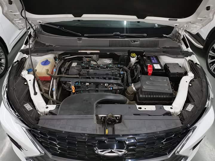 Фото 20 - Chery Omoda S5 (Arrizo 5 Plus)