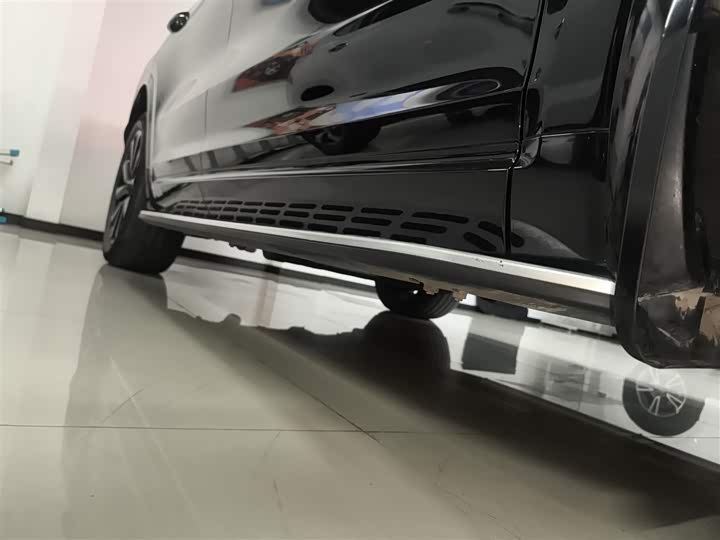 Фото 21 - LiXiang One