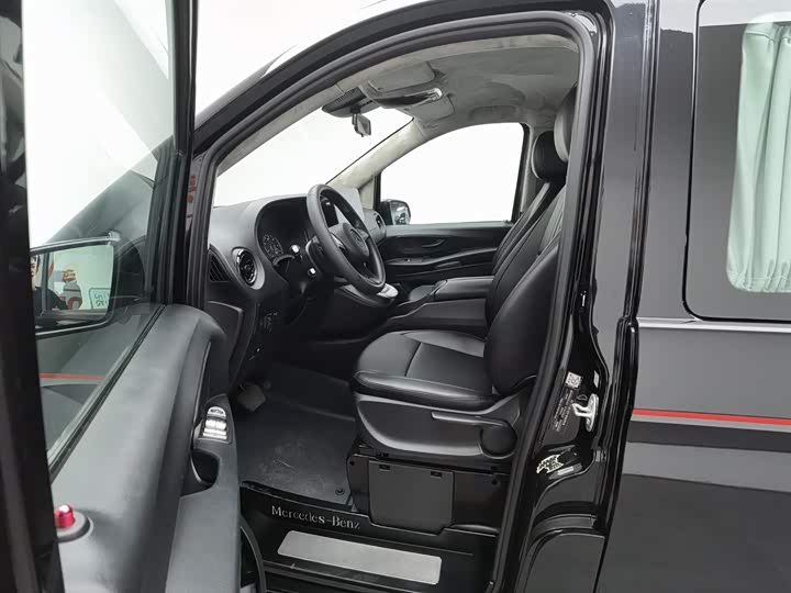 Фото 10 - Mercedes-Benz Vito