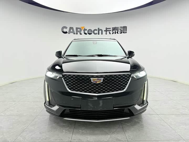 Фото 2 - Cadillac XT6