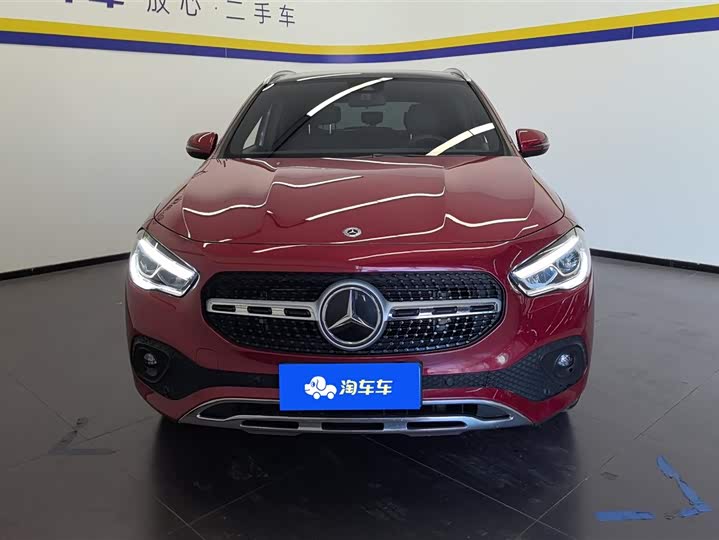 Фото 2 - Mercedes-Benz GLA-Class