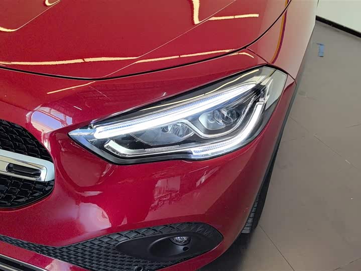 Фото 5 - Mercedes-Benz GLA-Class