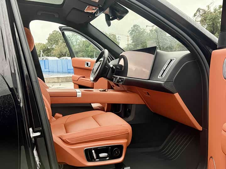 Фото 9 - LiXiang L7