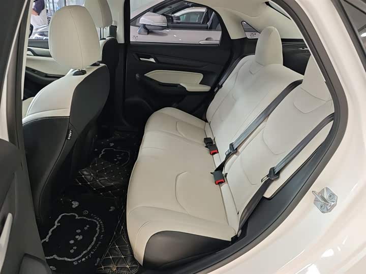 Фото 17 - Ford Escort