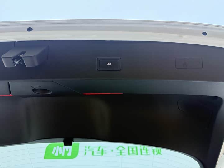 Фото 19 - Volkswagen T-Roc