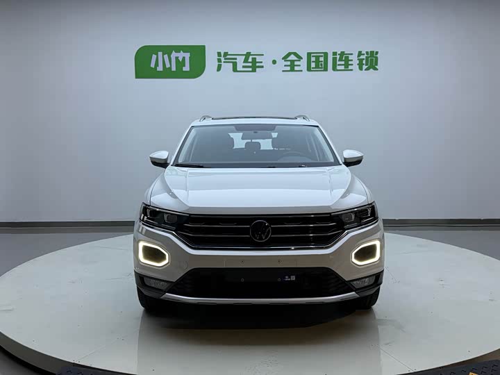 Фото 2 - Volkswagen T-Roc