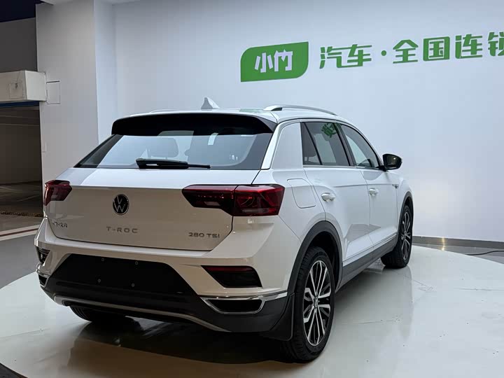 Фото 5 - Volkswagen T-Roc