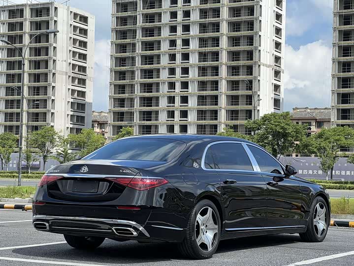 Фото 4 - Mercedes-Benz Maybach S-Class