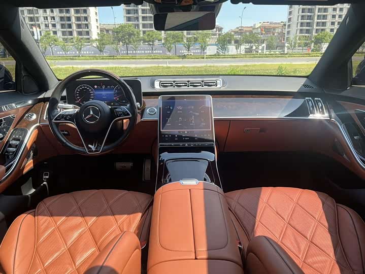 Фото 7 - Mercedes-Benz Maybach S-Class