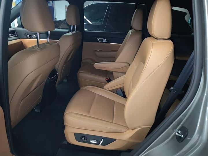 Фото 17 - LiXiang One