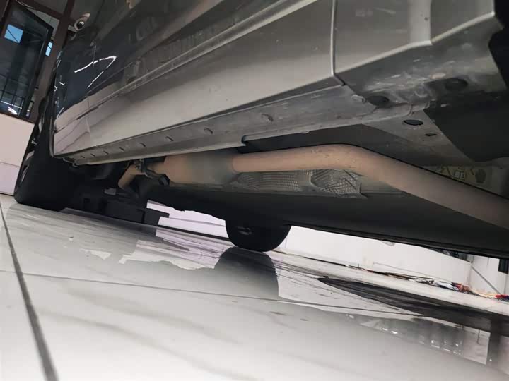 Фото 21 - LiXiang One