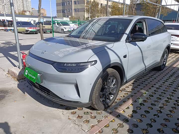 Фото 1 - Leapmotor C11