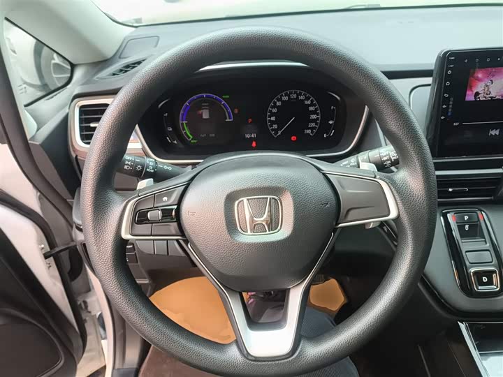 Фото 11 - Honda Odyssey