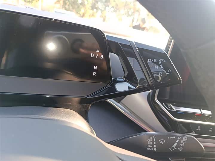 Фото 14 - Volkswagen ID.4 Crozz