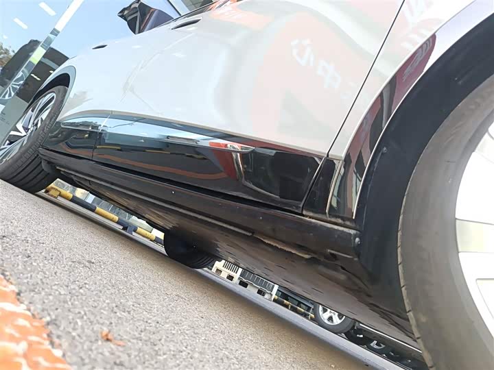 Фото 21 - Volkswagen ID.4 Crozz