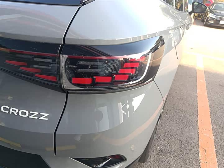 Фото 8 - Volkswagen ID.4 Crozz