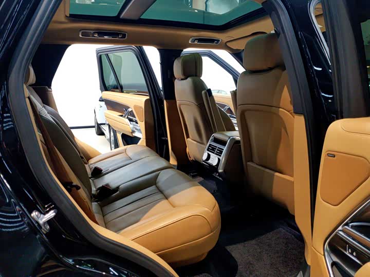 Фото 9 - Land Rover Range Rover