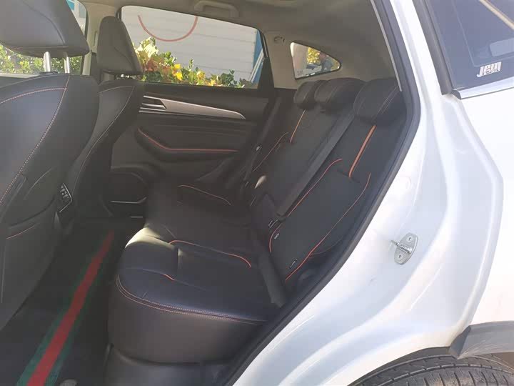 Фото 17 - Haval F7