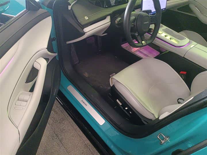 Фото 16 - Xiaomi SU7