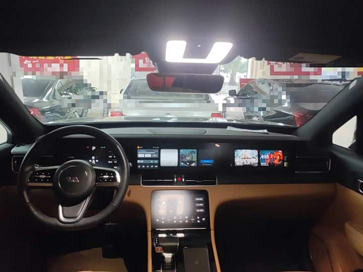 Фото 10 - LiXiang One