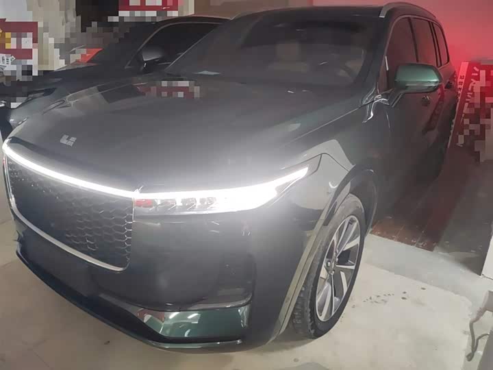 Фото 5 - LiXiang One