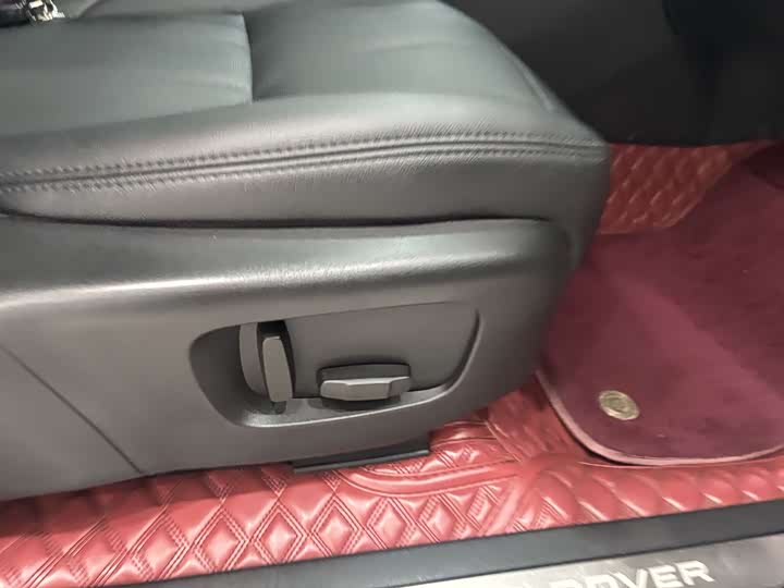 Фото 27 - Land Rover Range Rover Evoque L