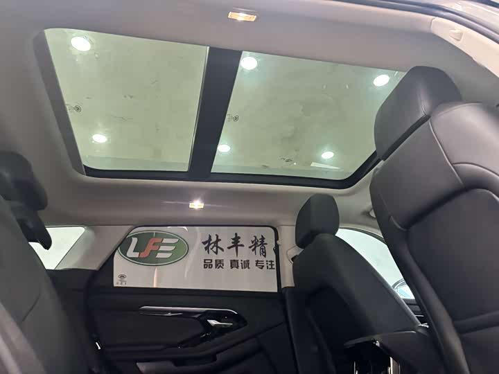 Фото 28 - Land Rover Range Rover Evoque L