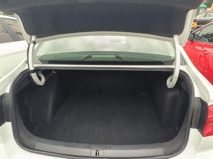 Фото 9 - Volkswagen Bora