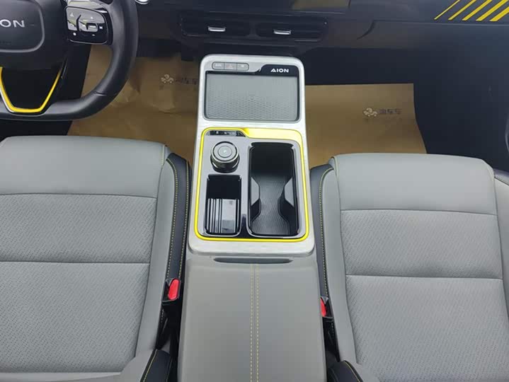 Фото 16 - GAC Aion Y