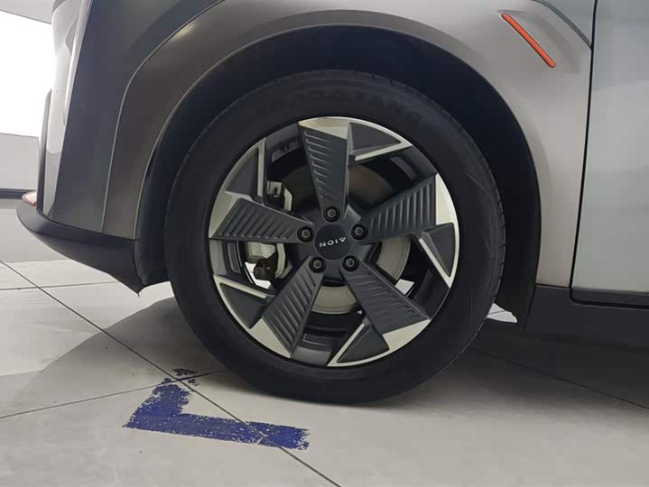 Фото 6 - GAC Aion Y