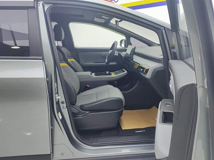 Фото 8 - GAC Aion Y