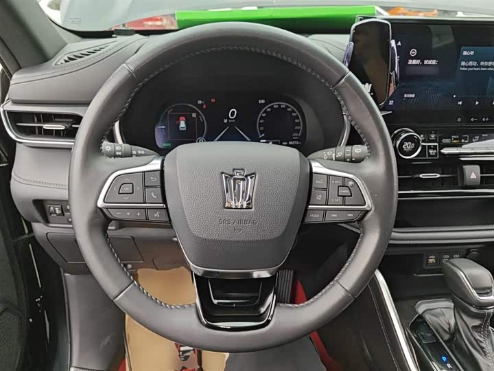 Фото 11 - Toyota Crown Kluger