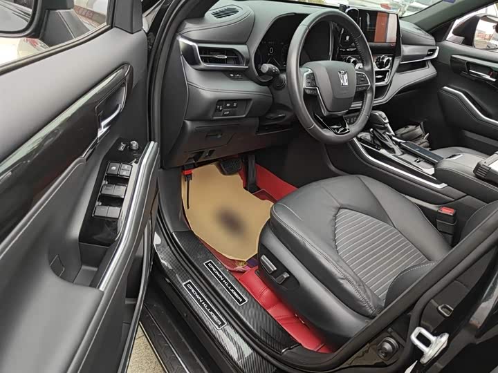 Фото 16 - Toyota Crown Kluger