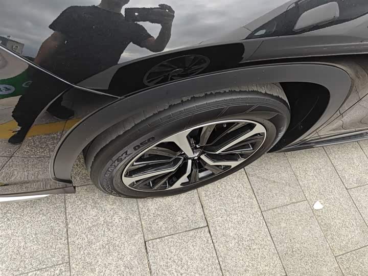 Фото 23 - Toyota Crown Kluger