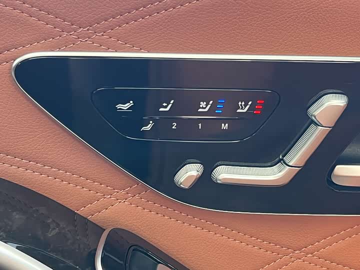 Фото 12 - Mercedes-Benz Maybach S-Class