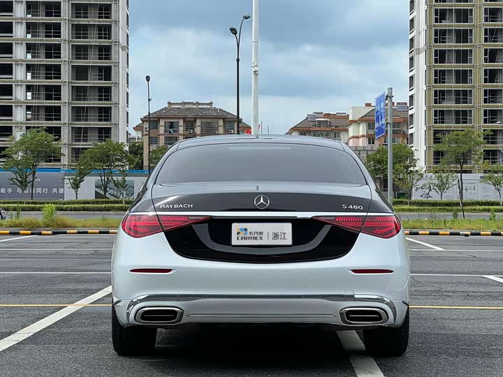 Фото 4 - Mercedes-Benz Maybach S-Class