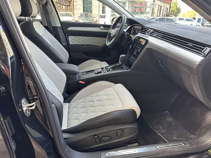 Фото 11 - Volkswagen Magotan