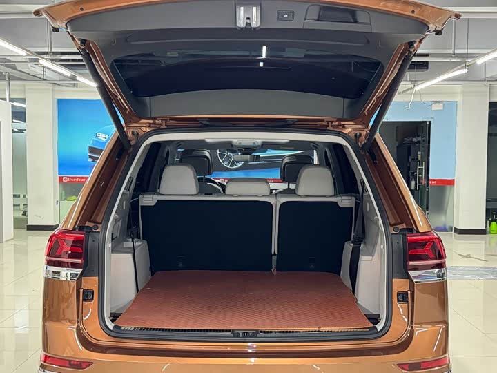 Фото 13 - Volkswagen Teramont Pro