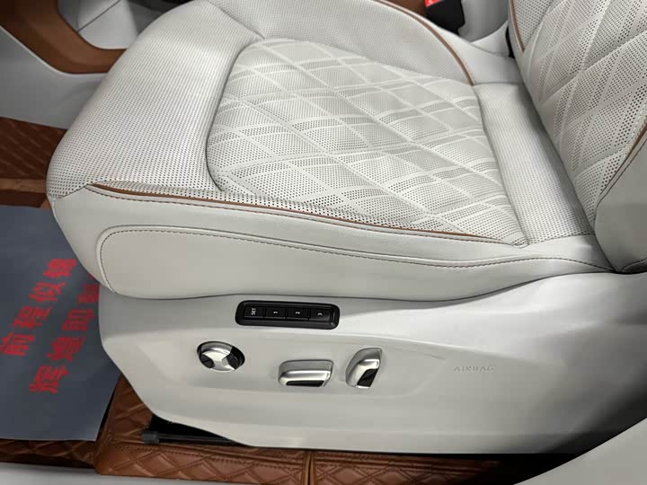 Фото 17 - Volkswagen Teramont Pro