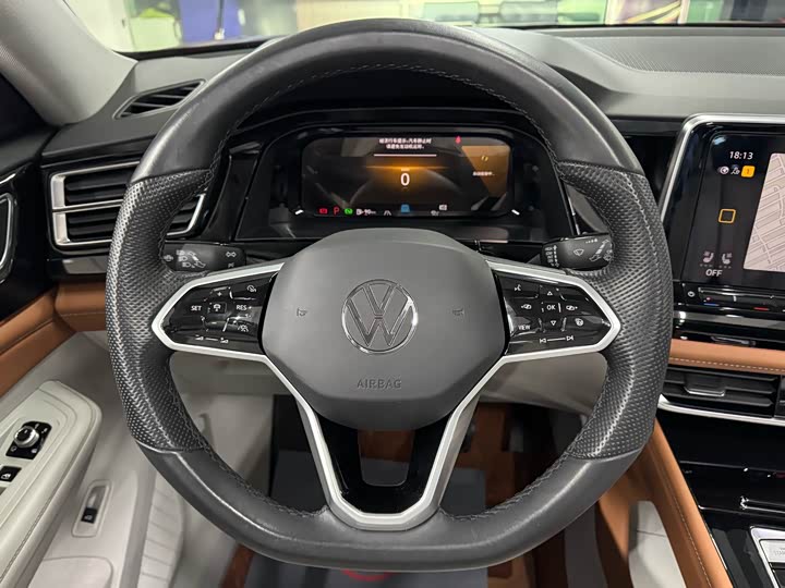 Фото 22 - Volkswagen Teramont Pro