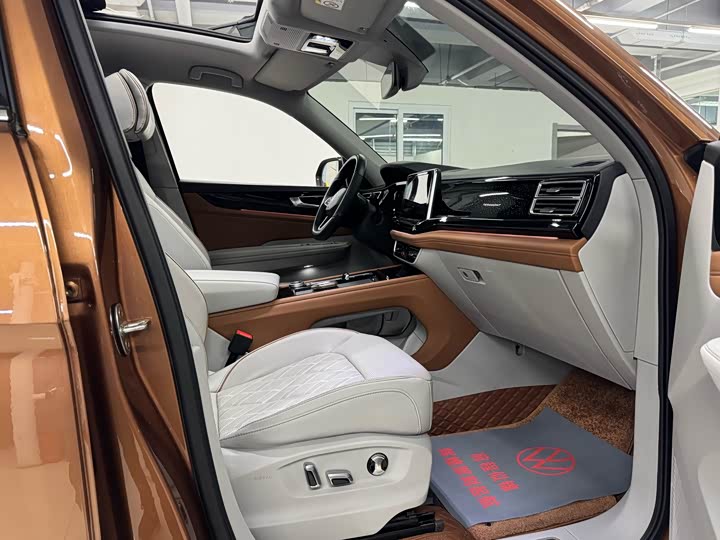 Фото 29 - Volkswagen Teramont Pro