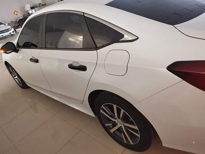 Фото 5 - Honda Integra