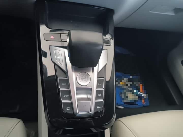 Фото 14 - BYD Yuan Pro