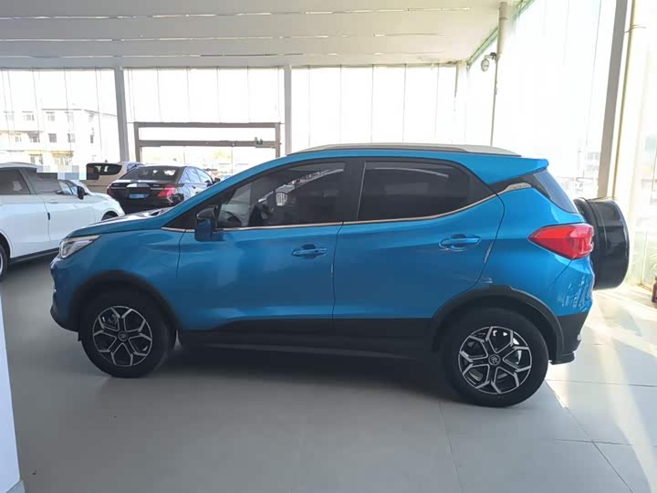 Фото 5 - BYD Yuan Pro