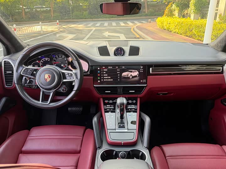 Фото 4 - Porsche Cayenne