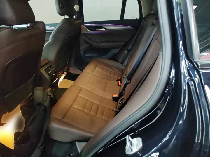 Фото 17 - BMW X4