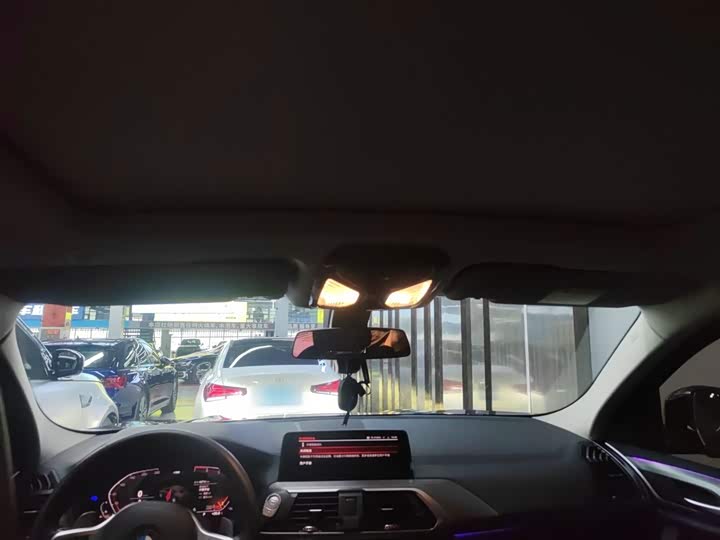 Фото 18 - BMW X4