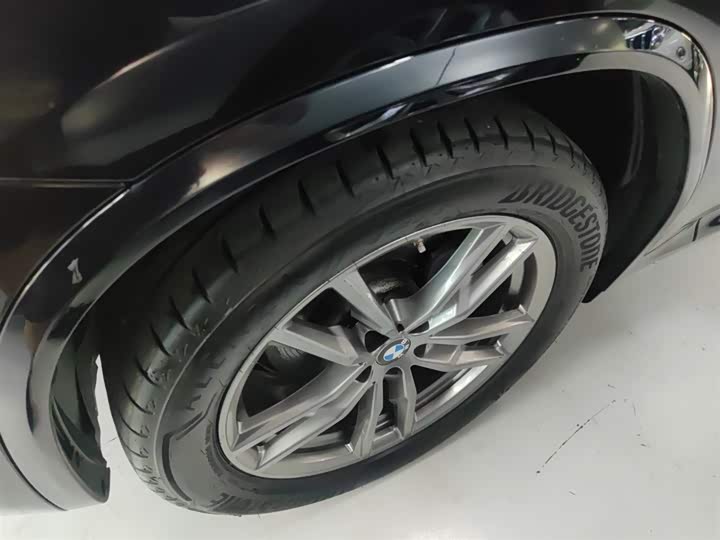 Фото 23 - BMW X4