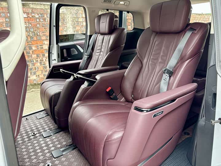 Фото 13 - Buick GL8 Century